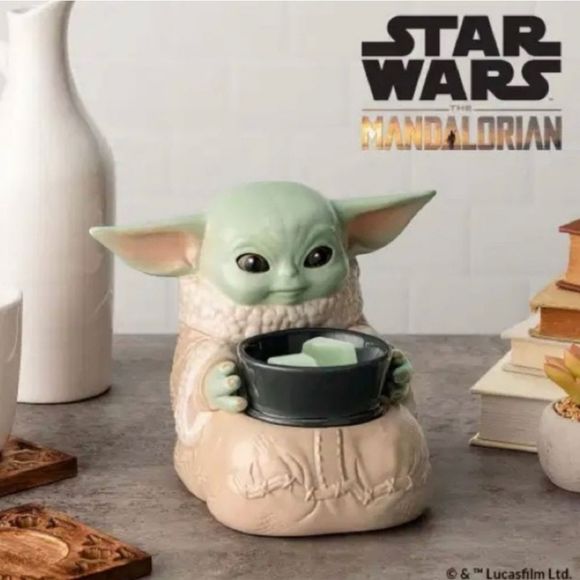 Scentsy Other - Scentsy Baby Yoda 💚 Mandalorian ~ The Child Big Warmer Limited Edition New